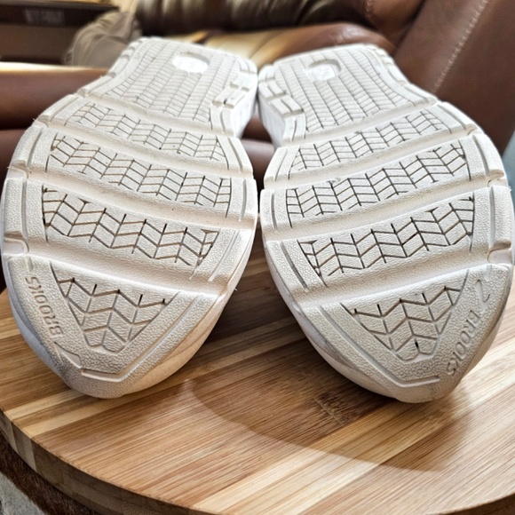 Brooks Addiction Walker Men's 14, hook & loop, EUC - barely used - Picture 14 of 15